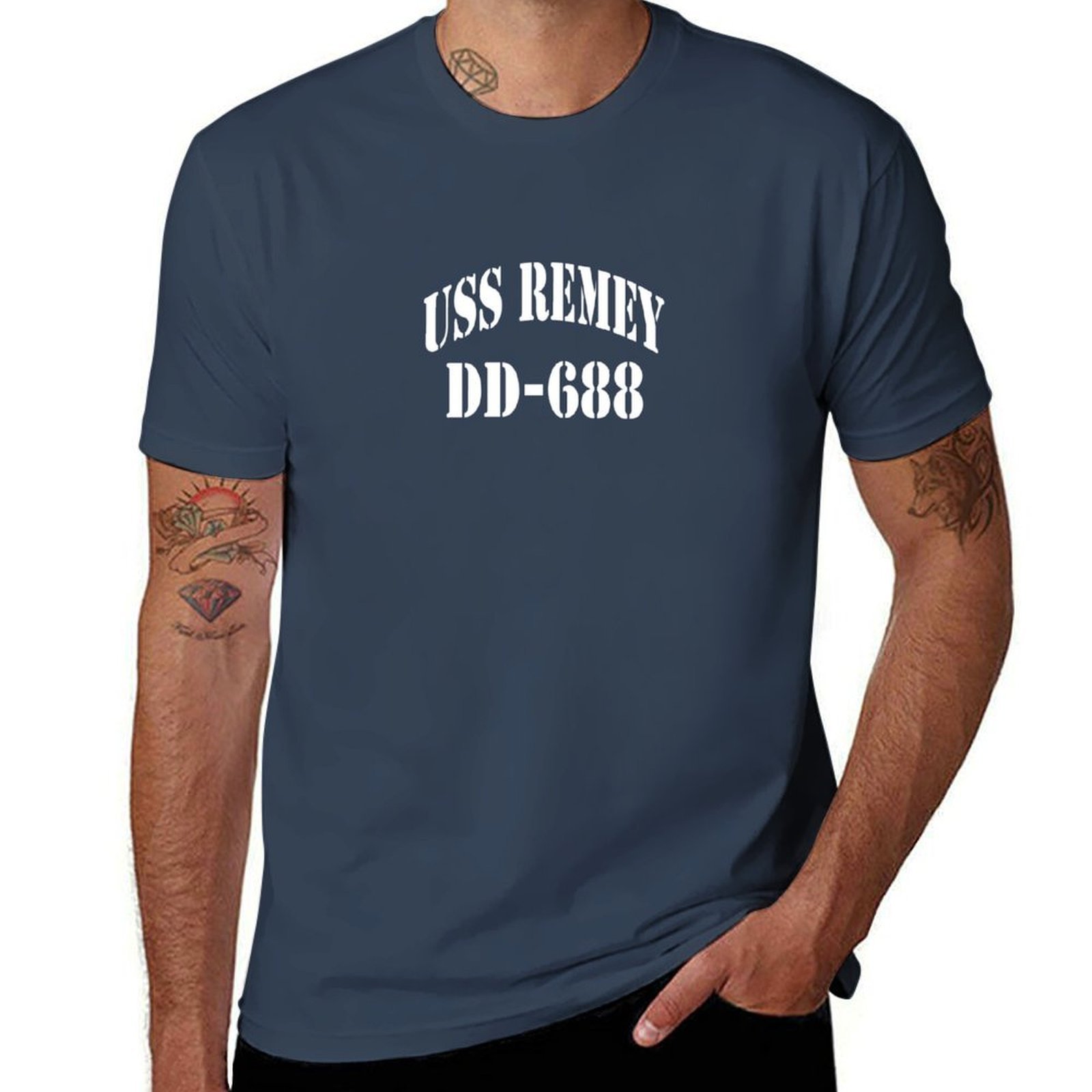 Outdoor Sports Store - Koszulka STORE USS (DD-688) SHIP'S REMEY,
